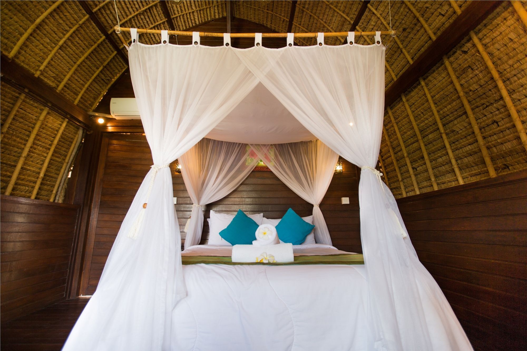 Sunset Coin Lembongan 3*