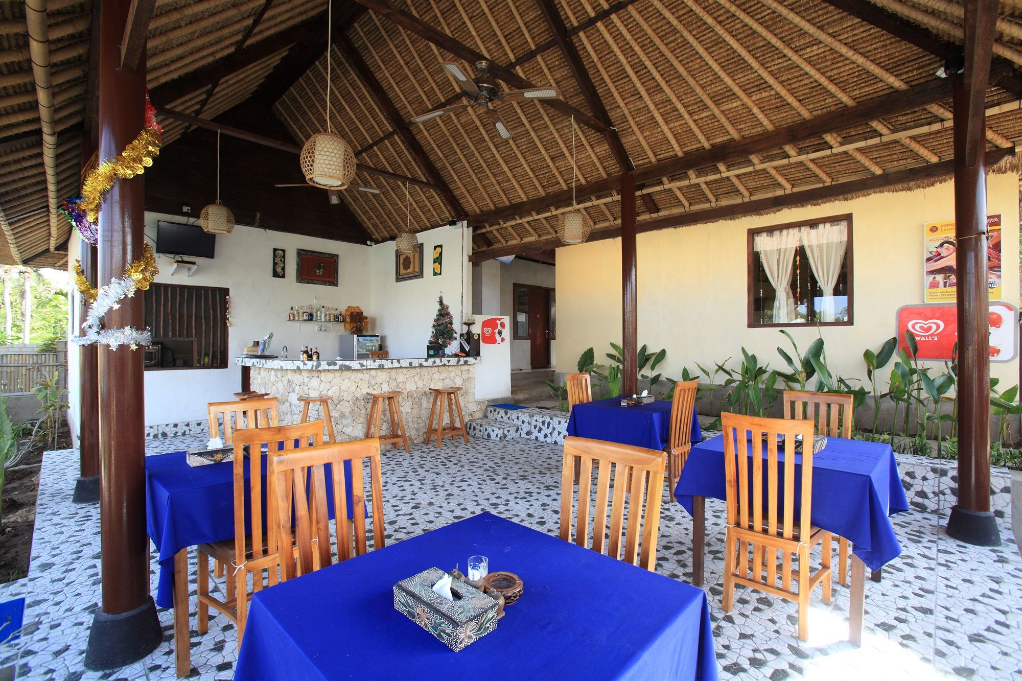 हॉलिडे पार्क Sunset Coin Lembongan 3*