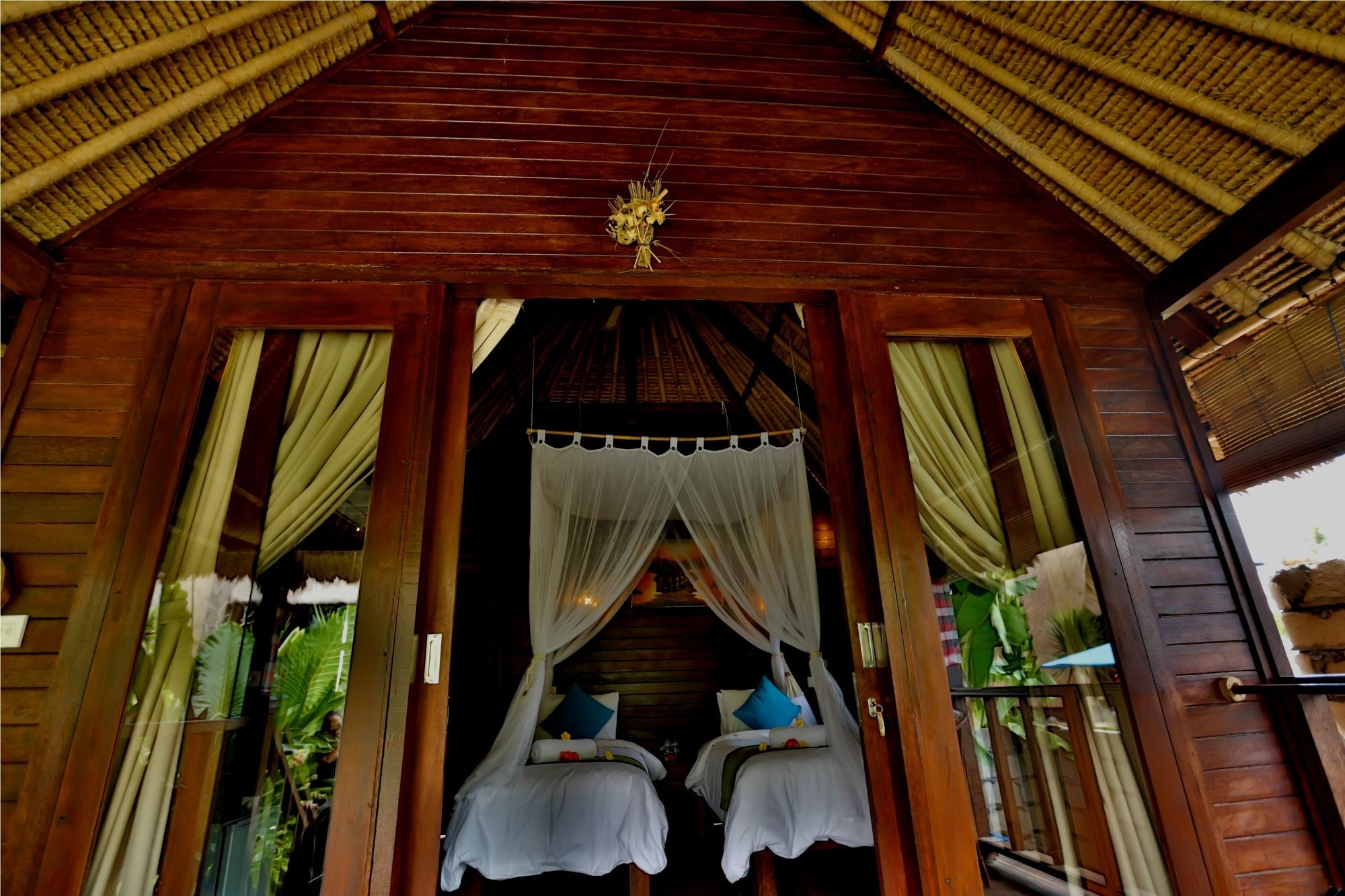 Holiday park Sunset Coin Lembongan 3*